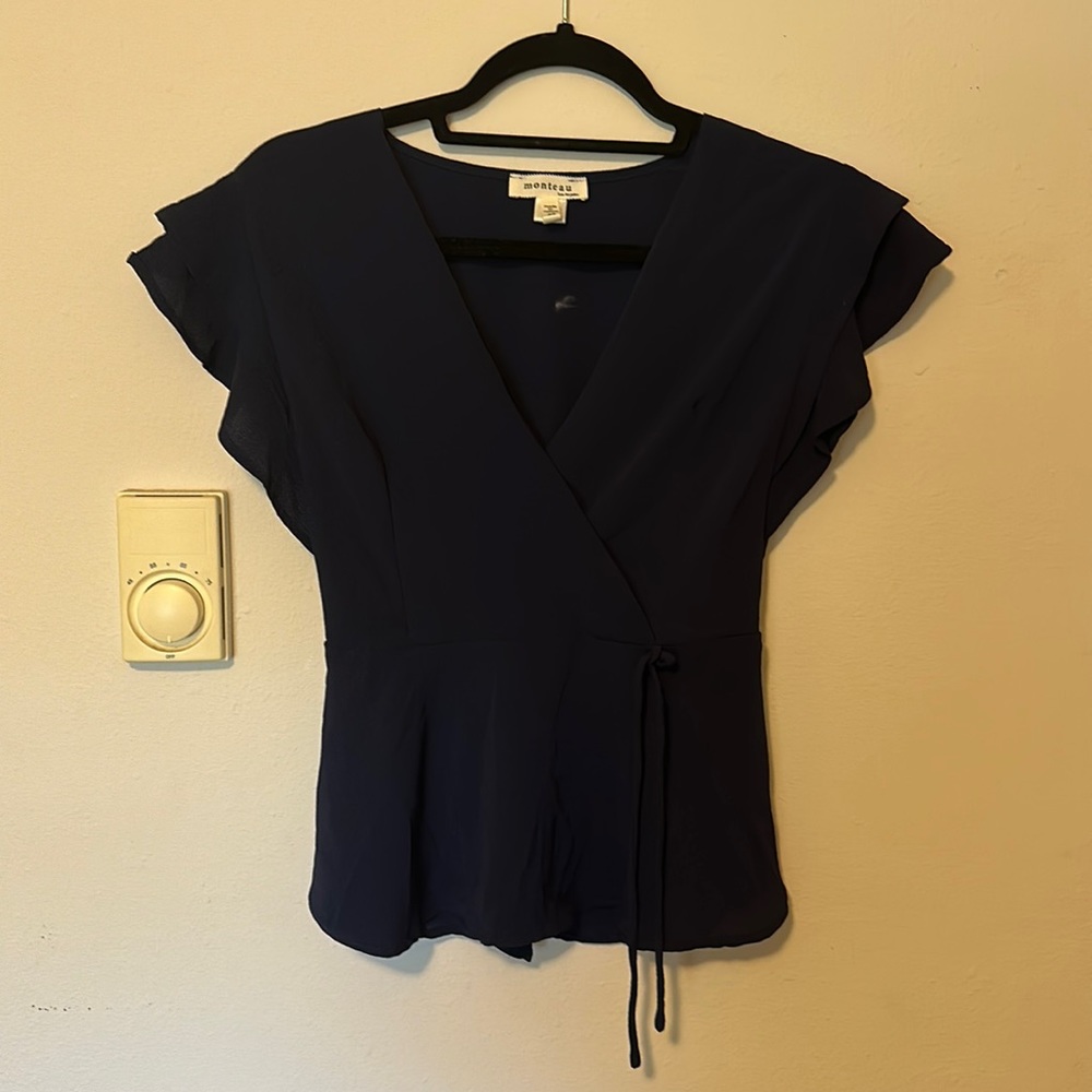 monteau Wrap Top